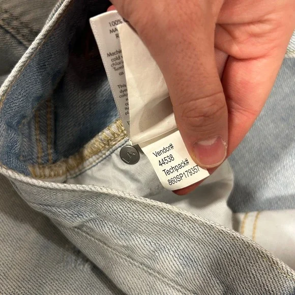 PacSun Boyfriend Jeans Light Wash Distressed Ripped Raw Hem Women's Size 28 - Picture 5 of 10